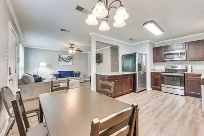 Image de Baton Rouge Home w/ Yard ~ 14 Mi to Downtown!