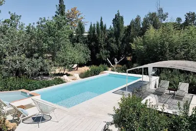Image de Maison atypique 320m² - Terrain 3150m² arboré - Algarve 6 chambres-12 couchages