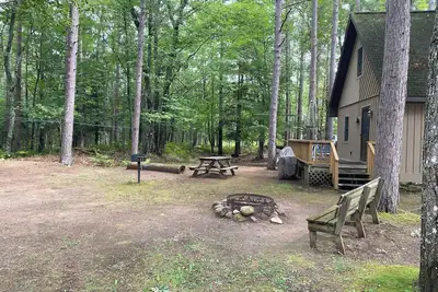Image de Riverview cottages, The twin heron cabin on the bank of the Autrain River