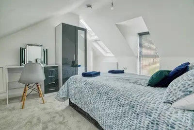 Image de Pass the Keys | Motherby 4 · Town House in Central Lincoln