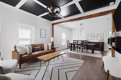 Image de River City Retreat