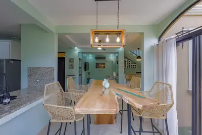 Image de Cozy 2-bedroom/2-bathroom townhouse in a Arrecifes, family-friendly community