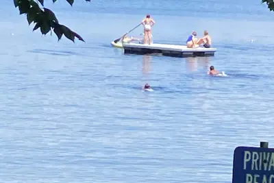 Image de Belgrade Lakes Cottage w\/ Long Pond beach access close to Augusta, Colby College