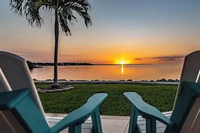 Image de Bayfront Townhome with Boat Slip, Pool and Beach