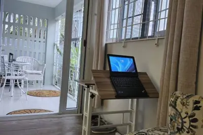 Image de Come Work and Play in New Kingston