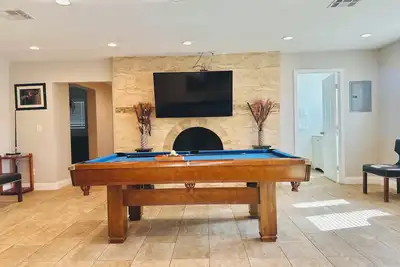 Image de Luxury 7br 5ba Villa Heated Pool & Jacuzzi