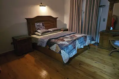Central location, Luxury spacious apartment 10 m to downtown and 10 m to tagamo