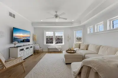 Image de Modern 5 Bedroom Townhome in Wildwood Crest