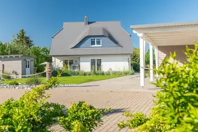 Image de Vacation home Meerzeit, barbecue, terrace, Wlan - Holiday home Meerzeit