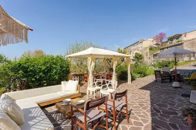 Gite 6 chambres à Serrazzano