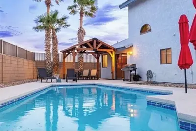 Image de Pool Home! just Minutes to Laughlin, Casinos, Colorado River, Lake Mohave