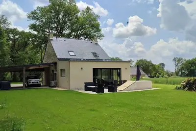Image de Maison bretonne rénovée à 20 min des plages, parking privé