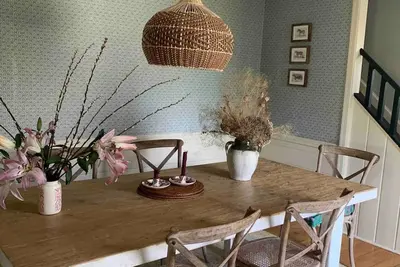 Image de Peaceful farmhouse style with pool and 2 acres of garden
