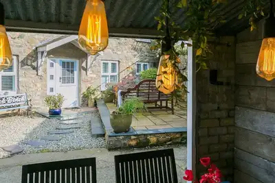 Image de Saerdy - a coastal that sleeps 6 guests in 3 bedrooms