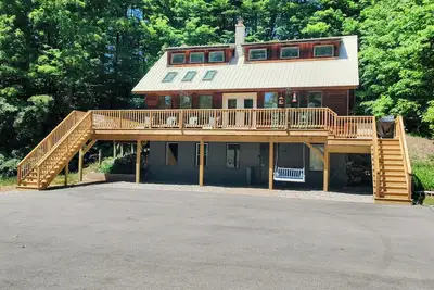 Image de Maple Lodge-Heart of Leelanau County