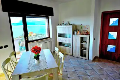 Image de Villa Gli Occhi del Mare: villa with pool, solarium and garden in Sorrento
