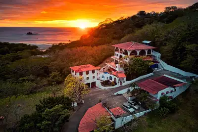 Image de Beachside stay at Villa ViYarte
