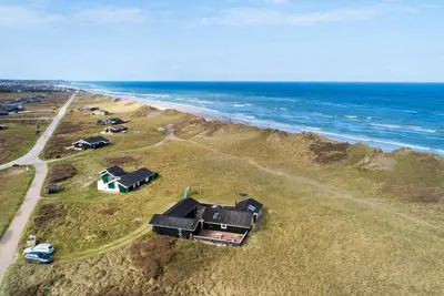 Image de Maison en bord de mer à Hjørring avec.