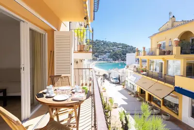 Image de Anna I - beautiful apartment with sea views in Llafranc - Costa Brava