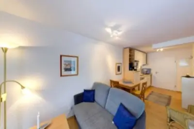 Image de Villa Aquamarina Whg. 5, Terrasse, Fahrstuhl - Villa Aquamarina, 1. Reihe, tw. Seeblick, Lift, P/tg