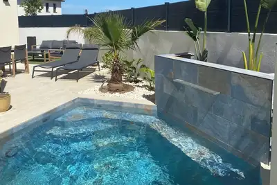 Image de Maison / piscine proche plages, 2 chambres, 2 salles de bains, 4 voyageurs