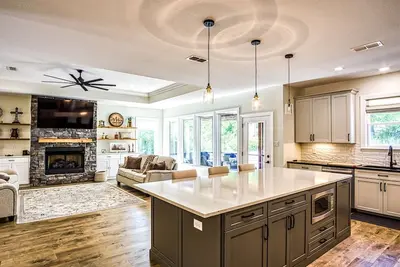 Image de 13 Manzanares Drive - New Construction Luxury Vacation Home on 26th Hole of