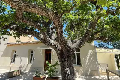 Image de Maison de vacances avec jardin et piscine à Villeneuve-Lès-Avignon