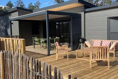 Image de Cottage 6 personnes dans un parc résidentiel avec accès piscine - 200m plage