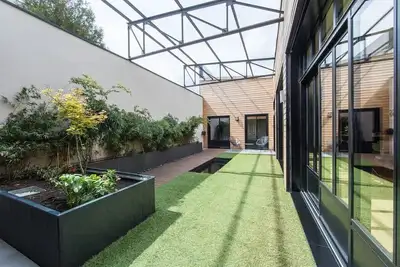 Image de Loft**** climatisé sauna jacuzzi home cinéma avec espace extérieur