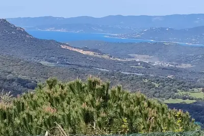 Image de Appartement 3 pièces avec vue mer et jardin