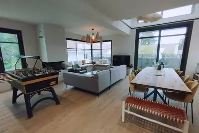 Image de Villa moderne pour 8 personnes Ă 1km de la plage et 300m des commerces