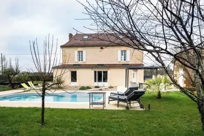 Image de La Bastide : Piscine Chauffée, Clim et Pétanque, Animaux Acceptés!