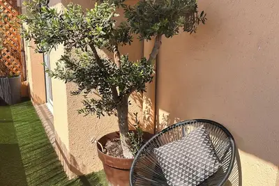 Grand appartement (2 chambres) lumineux - Cosy Calao - parking fermé gratuit