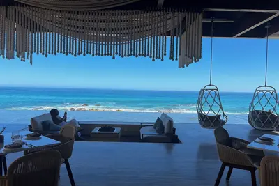 Image de Gorgeous luxury resort with amazing ocean views!