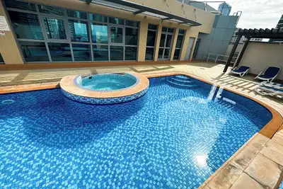 Image de Modern Dubai Marina Apartment is situated in Dubai\n