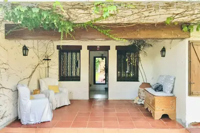 Image de Casa MEDITERRÁNEA Con Gran JARDÍN Y Piscina A 500m De La Playa