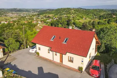 Image de Belle maison Ă Sveti Kriz avec WiFi