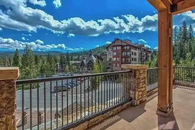 Image de Ski week at NorthStar-ski-in/ski-out, close location to the Village.