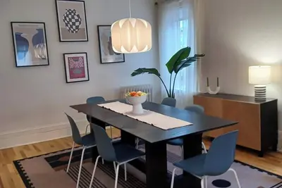 Image de South End Victorian Home apartment - pet friendly!