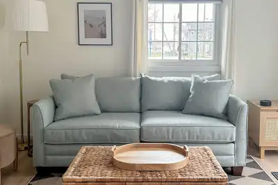 Image de Little Bell's Bungalow / Walkable to Saugatuck and Douglas / Updated