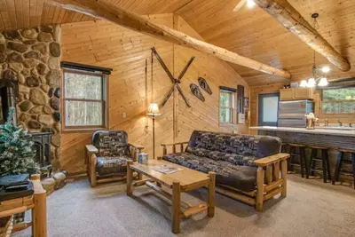 Image de Relaxin Cabins 2br, 1ba #2