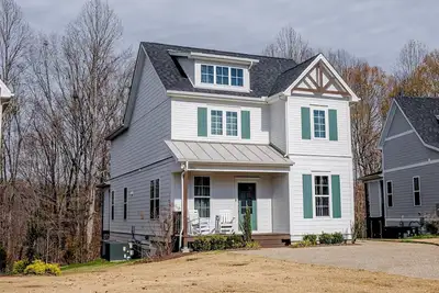 Image de Serene Lake House plus Golf Cart, Access to Tim's Ford LakeBlue Gill Marina