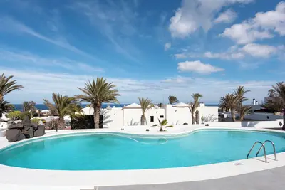 Image de Fkk-apartment in Villa Blanca, 4 mit Schwimmbad und Zwei Schlafzimmer