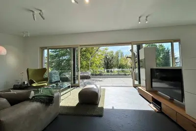 Image de Luxuriöse Ferienwohnung \"seeblick Deluxe\" auf der Halbinsel Mettnau am Bodensee