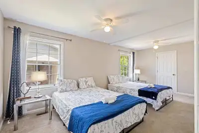 Image de The Magnolia Manor 4br Greenway Retreat