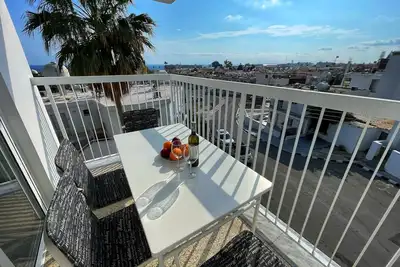 Image de Beautiful modern apartment in the center of Ayia Napa with sea views