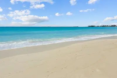 Golf Cart Included, Bimini Villa, Treasure Cay, Bahamas, 100 yards from beach