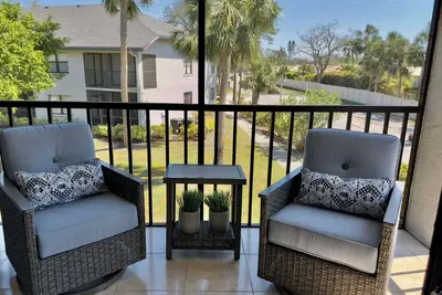 Image de Hc-near Beaches and Img, Pool, Tennis, Pickleball, Shorewalk condo 2 Bedroom/2 Bath