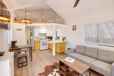 Image de Peaceful Lake Almanor Cabin: Fish, Hunt + Hike!