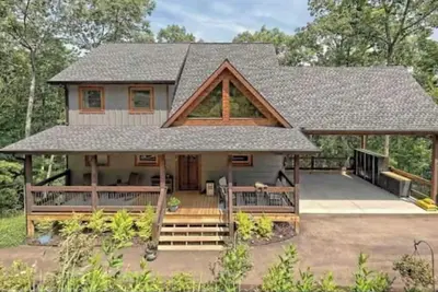Image de Cozy Cabin 2 Miles from Downtown Blue Ridge!